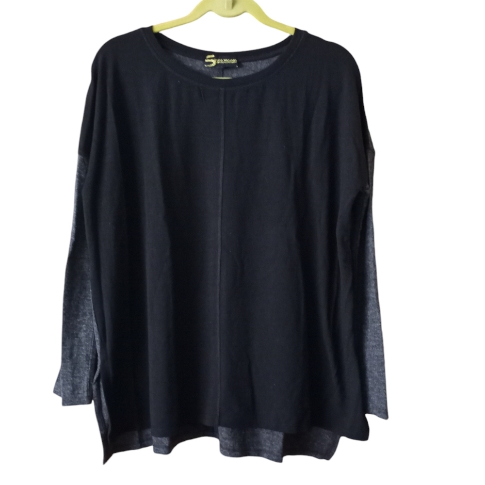 Serena Williams Signature Statement Top Medium Two Tone Grey Black Pullover NWT